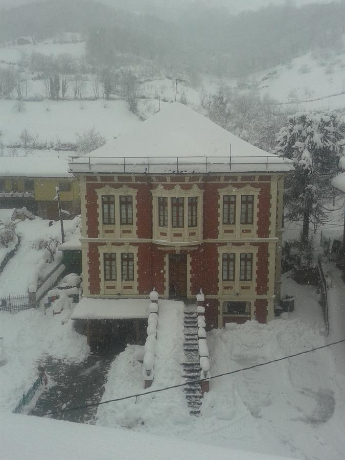 Hotel Restaurante Parador De Felechosa Εξωτερικό φωτογραφία